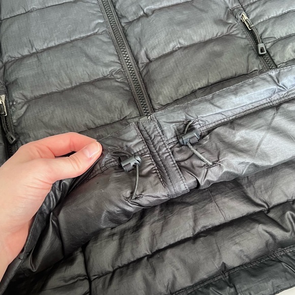 XXS Patagonia Women’s Down Jacket - Picture 5 of 8